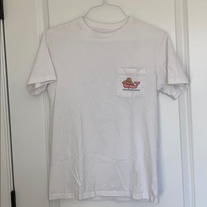 Vineyard Vines short sleeve t-shirt, xs